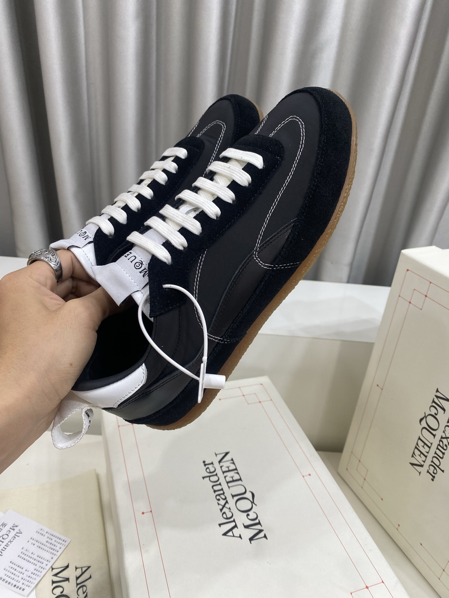 Women's high heels